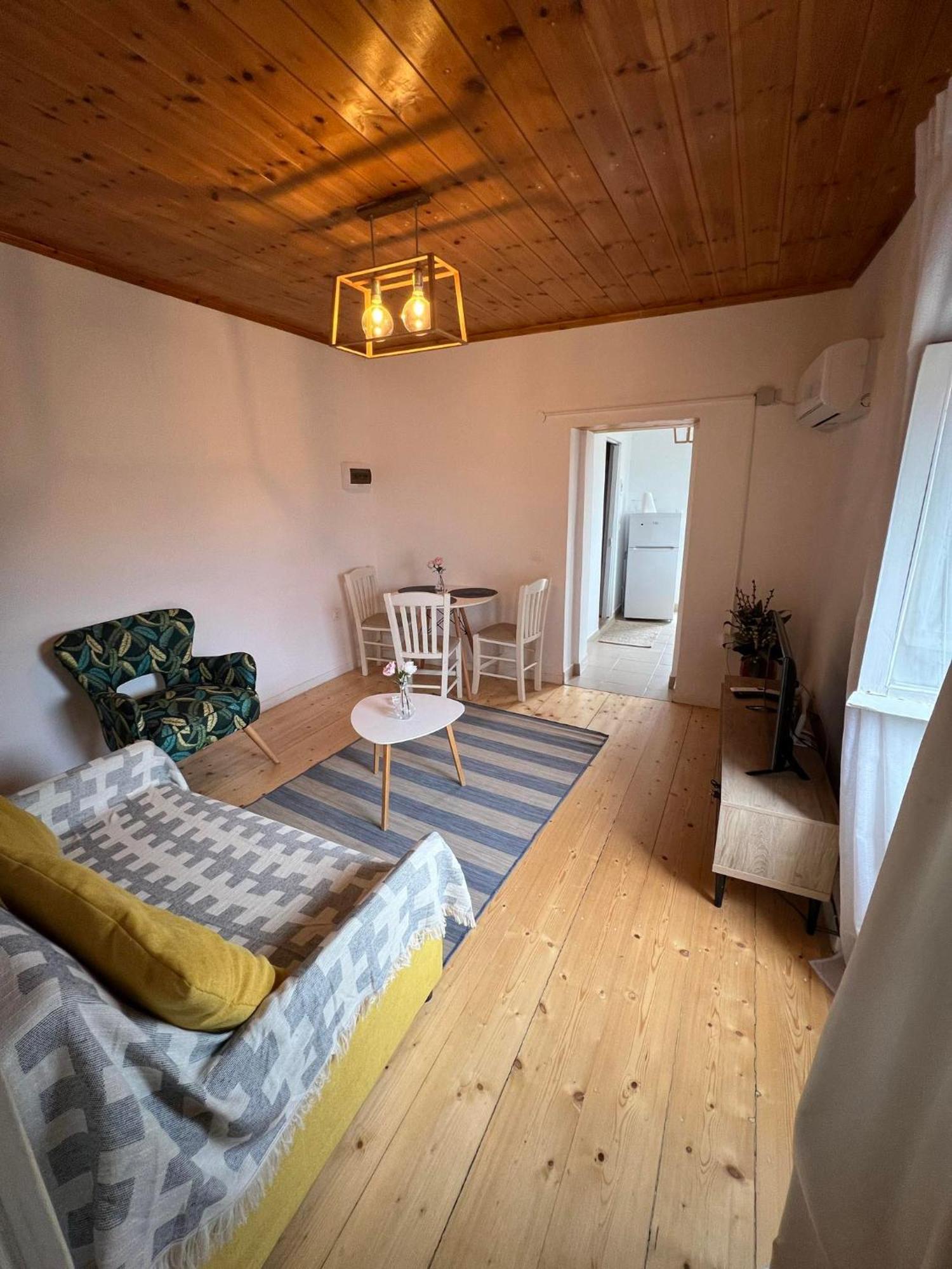 Agnes Rooms Pelekas Exterior photo